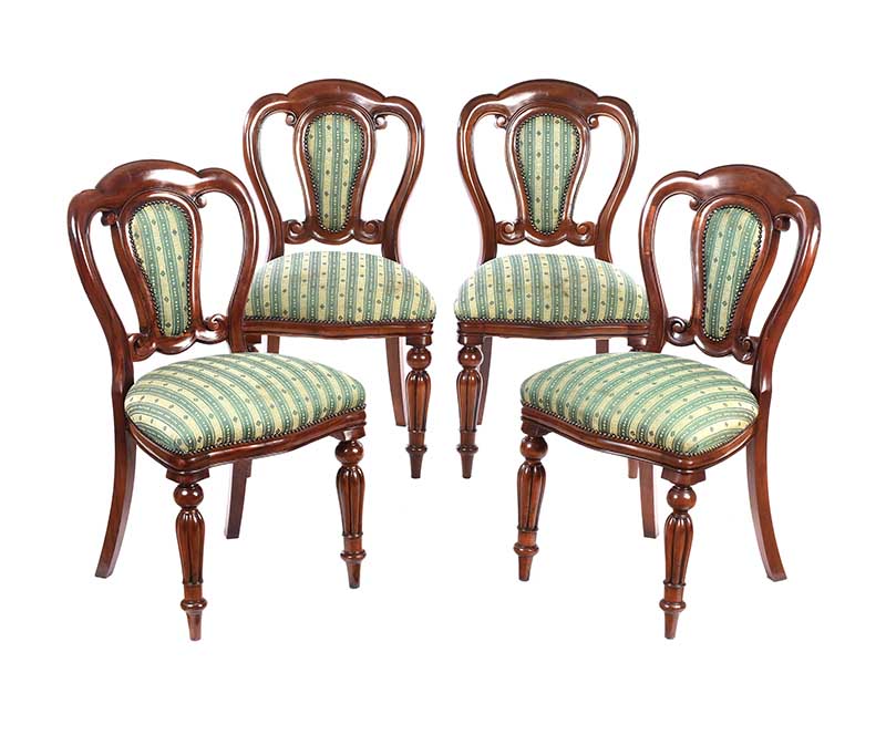 SET OF FOUR VICTORIAN STYLE DINING ROOM CHAIRS