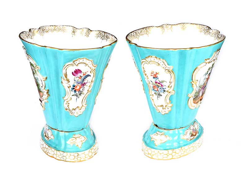 PAIR OF AUGUSTUS REX VASES - Image 8 of 10