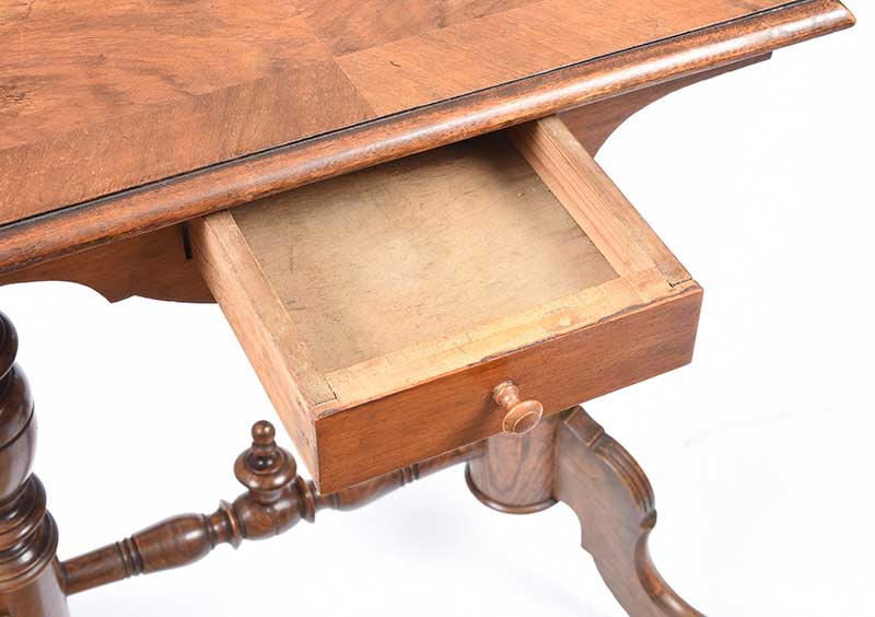 ANTIQUE WALNUT LAMP TABLE - Image 2 of 8