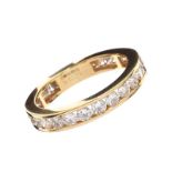 18CT GOLD DIAMOND ETERNITY RING