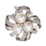 14CT WHITE GOLD PEARL AND DIAMOND BROOCH