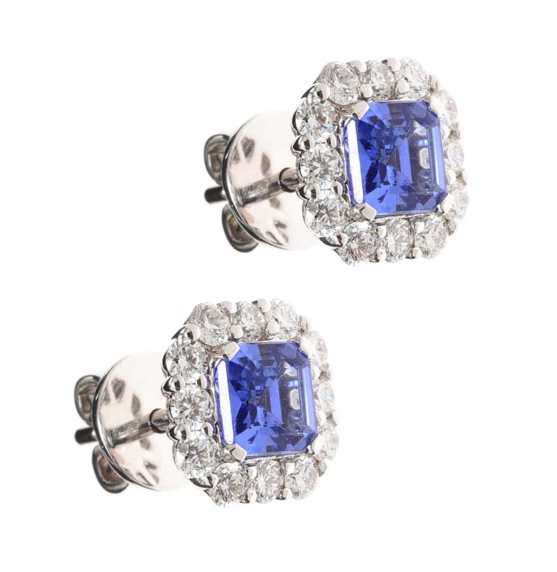 18CT WHITE GOLD TANZANITE AND DIAMOND EARRINGS - Image 2 of 3