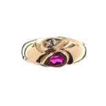 14CT GOLD RED STONE AND DIAMOND RING