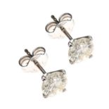 18CT WHITE GOLD DIAMOND STUD EARRINGS