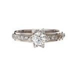 14CT WHITE GOLD DIAMOND RING