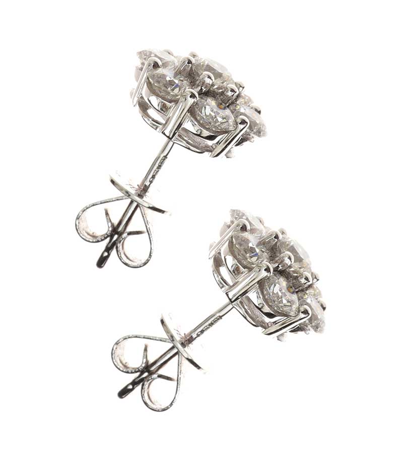 18CT WHITE GOLD DIAMOND EARRINGS - Image 3 of 3