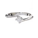 18CT WHITE GOLD DIAMOND RING