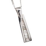 9CT WHITE GOLD DIAMOND NECKLACE