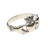 9CT WHITE GOLD CLADDAGH RING