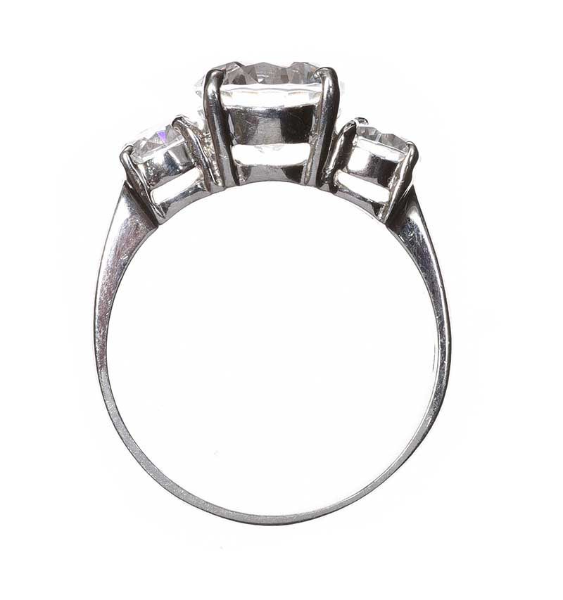 STERLING SILVER CUBIC ZIRCONIA THREE STONE RING - Image 3 of 3