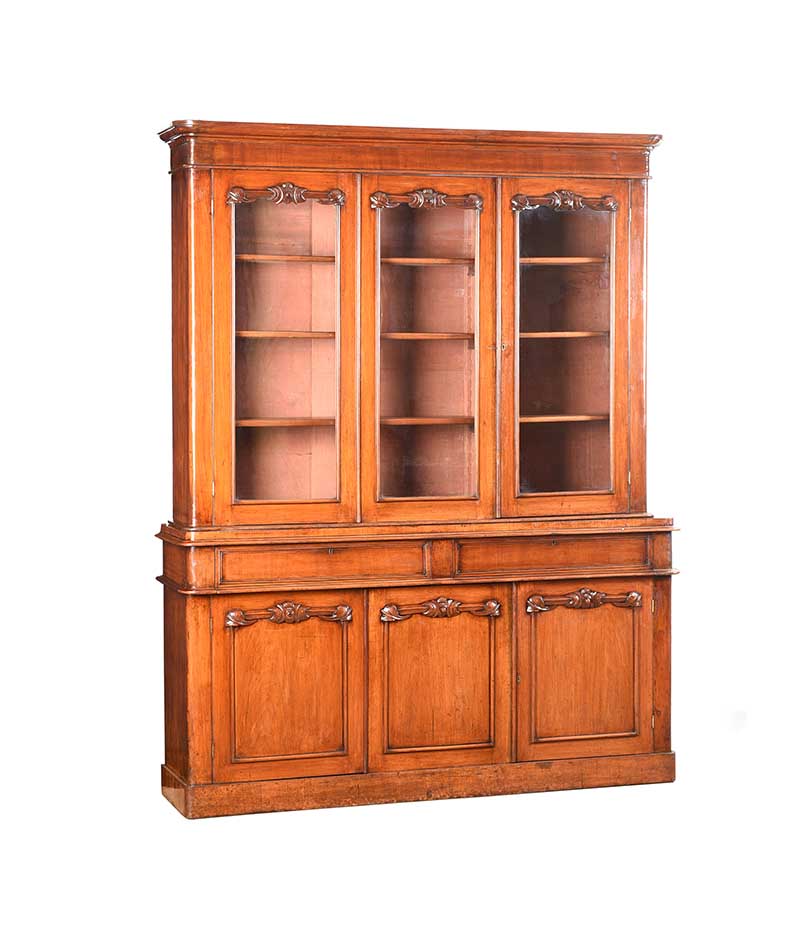 VICTORIAN MAHOGANY THREE DOOR BOOKCASE