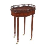 REGENCY MAHOGANY LAMP TABLE