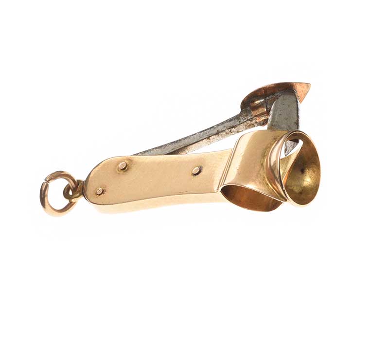 ANTIQUE 15CT GOLD CIGAR CUTTER - Image 2 of 2