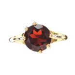 9CT GOLD RED STONE RING