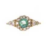 18CT GOLD EMERALD AND DIAMOND RING OF GEORGIAN STYLE