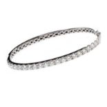 18CT WHITE GOLD DIAMOND BANGLE