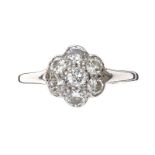 VINTAGE 18CT WHITE GOLD DIAMOND FLORAL CLUSTER RING