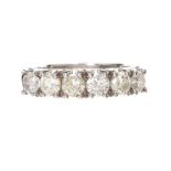 18CT WHITE GOLD SIX STONE DIAMOND RING