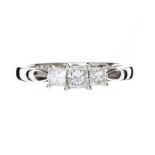 PLATINUM THREE STONE DIAMOND RING