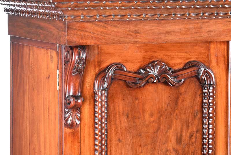 VICTORIAN MAHOGANY WARDROBE - Image 2 of 9