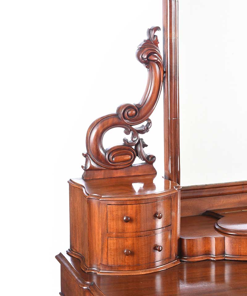 VICTORIAN MAHOGANY DUCHESS DRESSING TABLE - Image 2 of 9