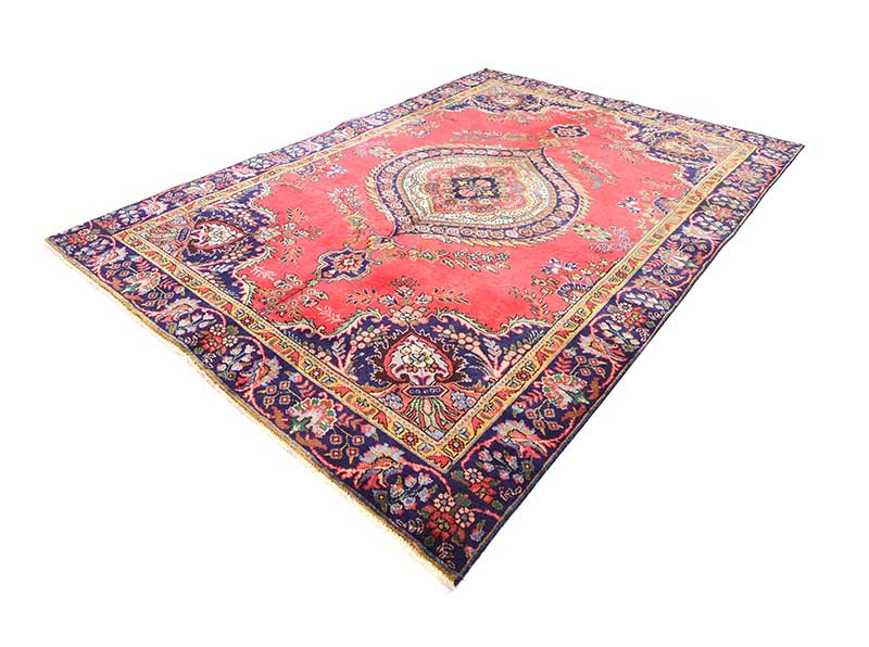 LARGE IRANIAN RUG - Image 3 of 4