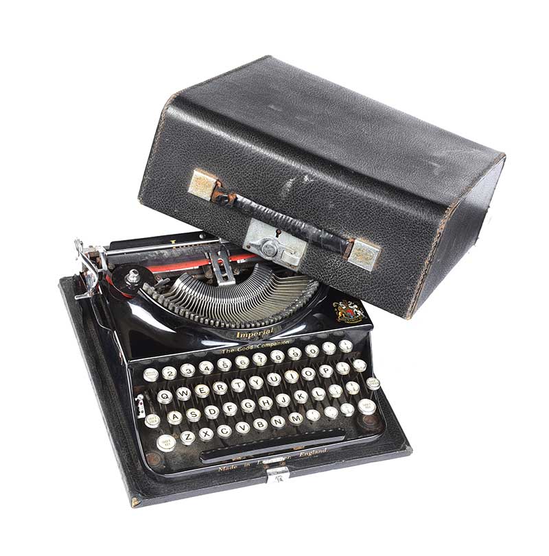 OLD IMPERIAL TYPE WRITER