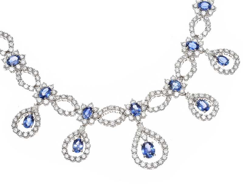 18CT WHITE GOLD CEYLON SAPPHIRE AND DIAMOND NECKLACE - Image 2 of 6