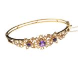 9CT GOLD AMETHYST AND PEARL BANGLE