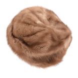 DARK BLONDE MINK FUR HAT