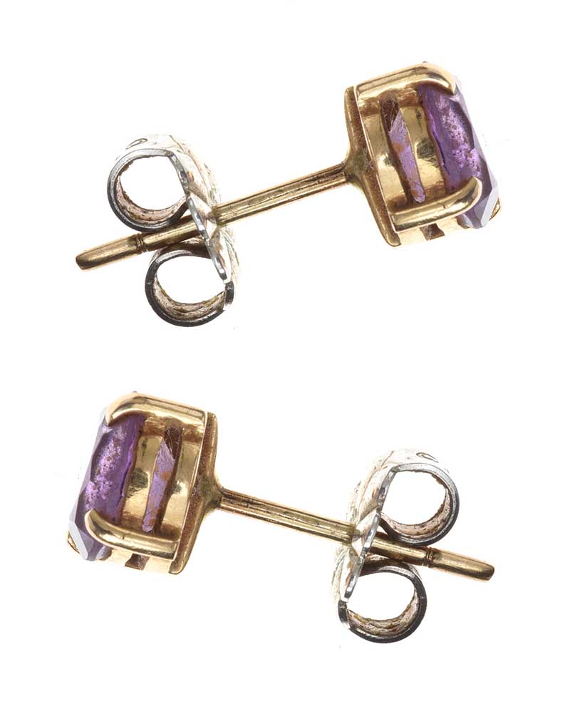 9CT GOLD STUD EARRINGS SET WITH AMETHYST - Image 3 of 3