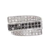 9CT WHITE GOLD COLOURLESS AND BLACK DIAMOND RING