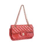 CHANEL RED LEATHER HANDBAG