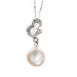 18CT WHITE GOLD DIAMOND AND CULTURED PEARL NECKLACE