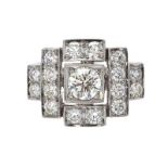 PLATINUM DIAMOND RING IN THE STYLE OF ART DECO