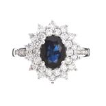 18CT WHITE GOLD SAPPHIRE AND DIAMOND CLUSTER RING