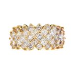 18CT GOLD DIAMOND RING