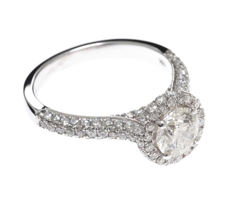 18CT WHITE GOLD DIAMOND RING - Image 2 of 4