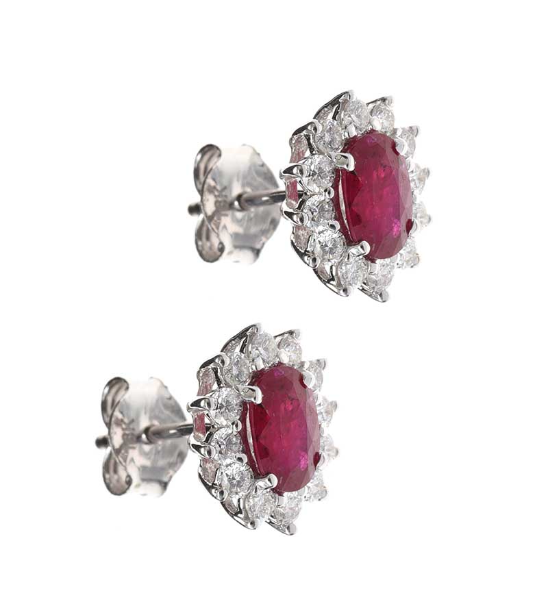 18CT WHITE GOLD RUBY AND DIAMOND EARRINGS - Image 2 of 3