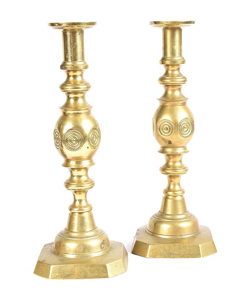 SET OF FOUR BRASS CANDLESTICKS - Image 2 of 3