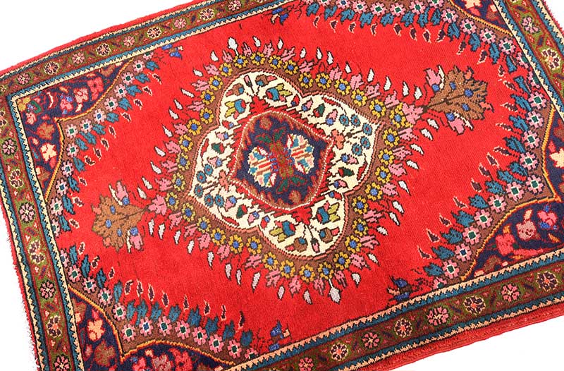 ANTIQUE PERSIAN RUG - Image 2 of 4