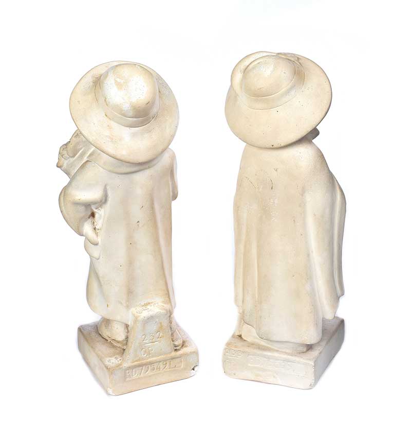 PAIR OF VICTORIAN PLASTER FIGURES - Image 4 of 5