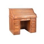 VICTORIAN OAK ROLL TOP DESK