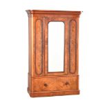 VICTORIAN MAHOGANY WARDROBE