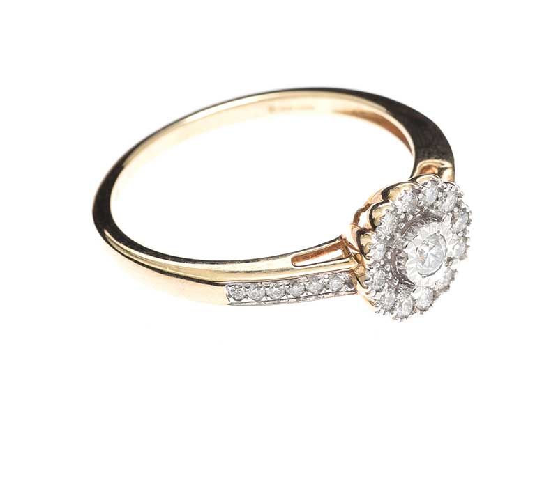 9CT GOLD DIAMOND CLUSTER RING - Image 2 of 3
