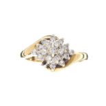 18CT GOLD DIAMOND CLUSTER RING