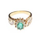 18CT GOLD EMERALD AND DIAMOND RING