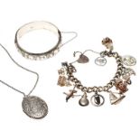 COLLECTION OF SILVER JEWELLERY