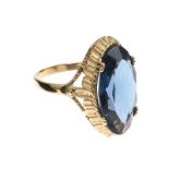 9CT GOLD BLUE STONE DRESS RING