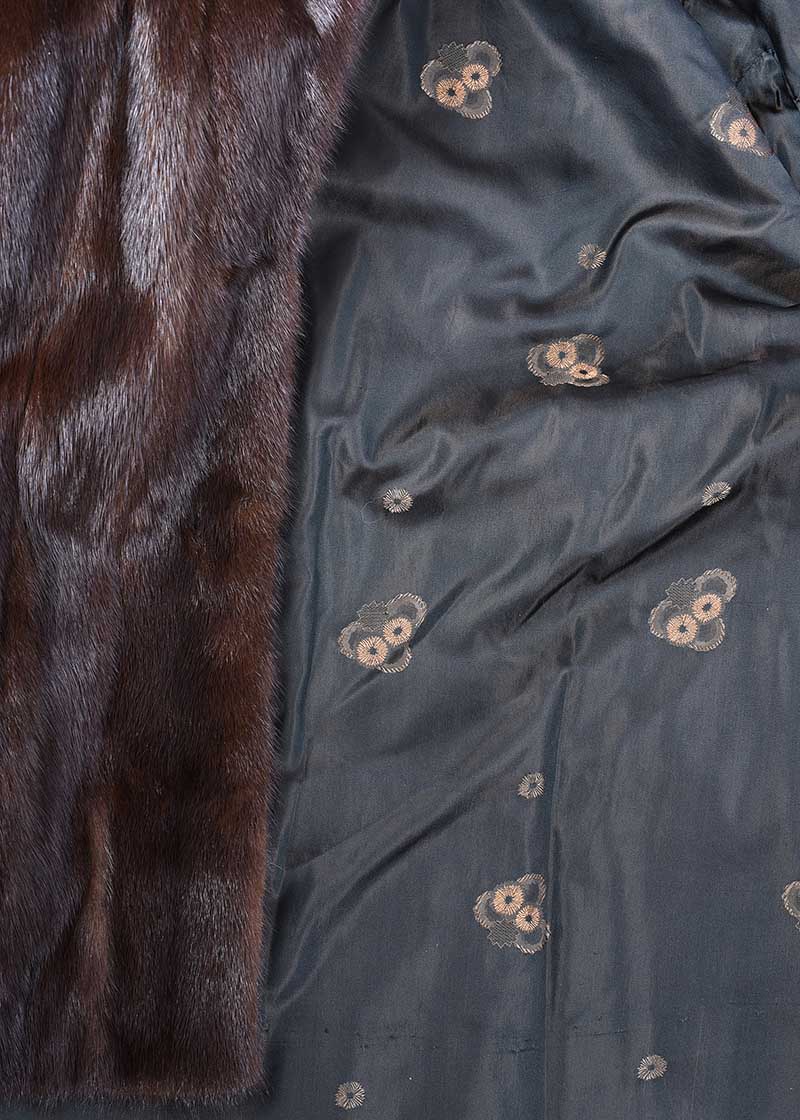 DARK MINK FUR JACKET - Image 3 of 3